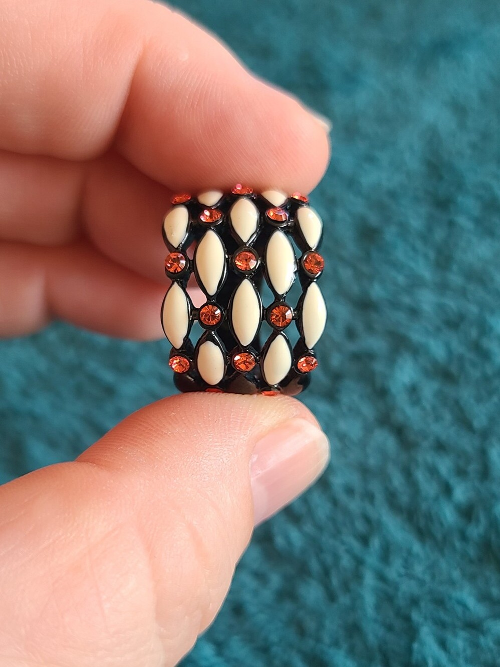 Black Band Ring with Ivory Accents and Garnets - Picture 6 of 7